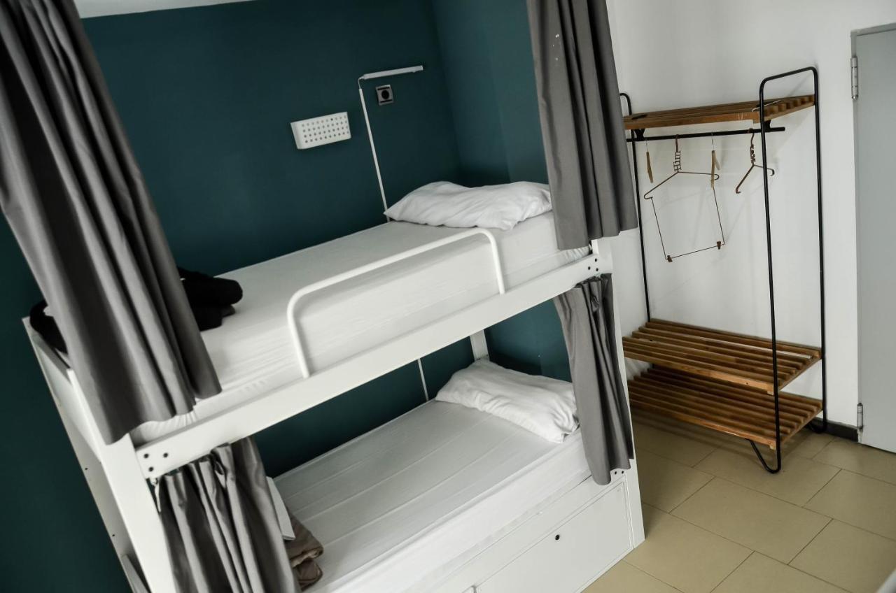 Bed 4-Bed Mixed Dormitory Room